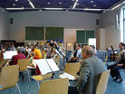 Schüler/innen der Musikalischen Grundausbildung zu Besuch beim Sinfonieorchester Landkreis Kaiserslautern 2005